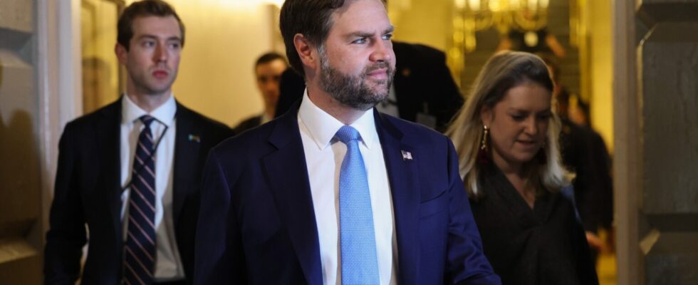 Senate Orders Quick Halt As Vice President JD Vance Ru…