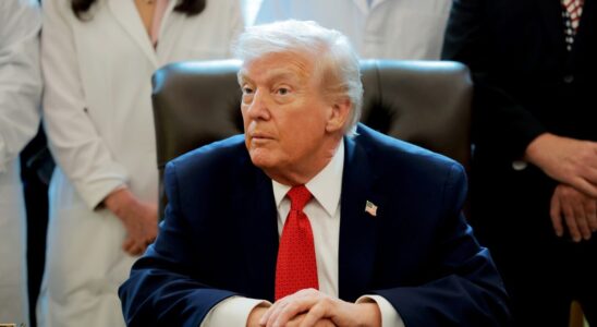 President Trump Leaves Reporters SPEECHLESS Wit… President Trump Leaves Reporters SPEECHLESS Wit…